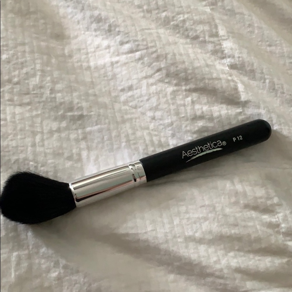 Aesthetica P12 Face Brush